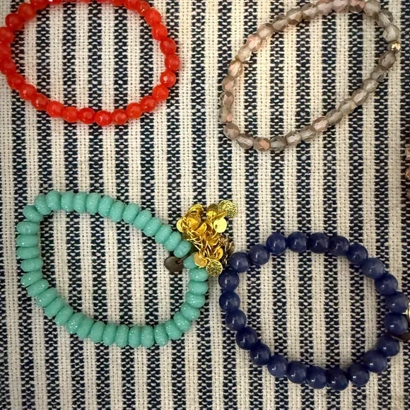 Sundrenched Colorful Beaded Bracelets Set - Picture 10 of 10